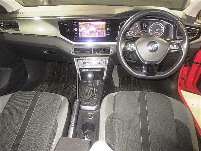 VOLKSWAGEN POLO 2019