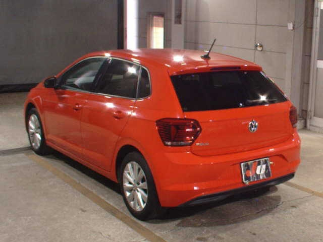 VOLKSWAGEN POLO 2019
