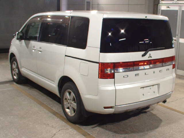 MITSUBISHI DELICA D5 2014