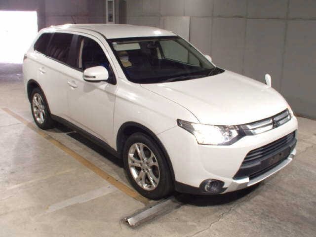 MITSUBISHI OUTLANDER 2014