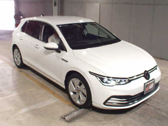 VOLKSWAGEN GOLF 2023