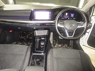 VOLKSWAGEN GOLF 2023