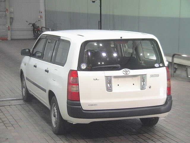 TOYOTA SUCCEED 2009