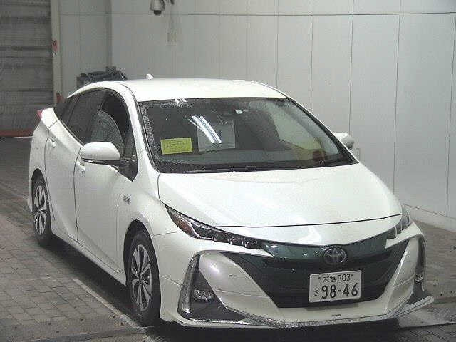 TOYOTA PRIUS PHV 2017