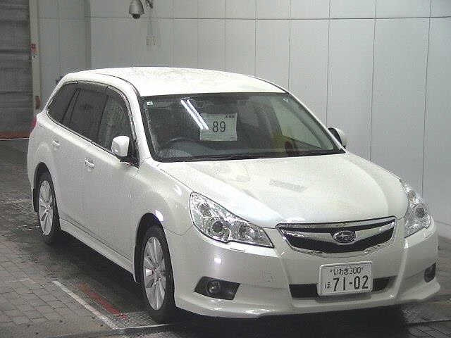 SUBARU LEGACY 2011