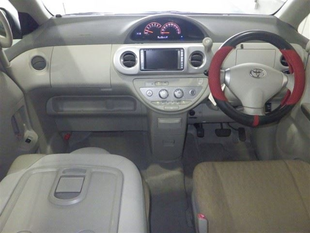 TOYOTA PORTE 2008