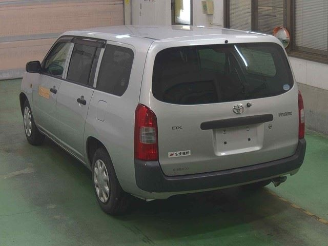 TOYOTA PROBOX 2013