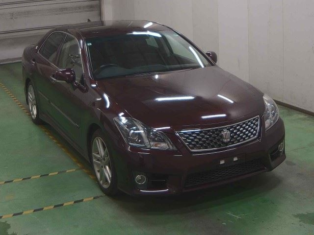 TOYOTA CROWN 2011