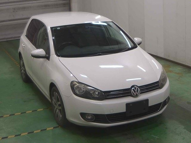 VOLKSWAGEN GOLF 2009