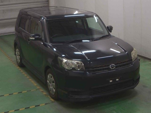 TOYOTA COROLLA RUMION 2011