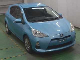 TOYOTA AQUA 2014