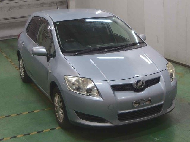 TOYOTA AURIS 2009