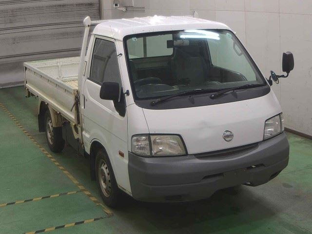 NISSAN VANETTE TRUCK 2011