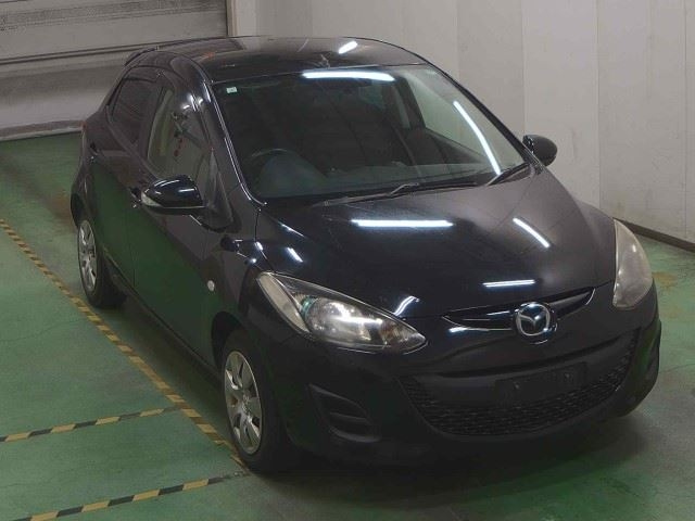 MAZDA DEMIO 2013