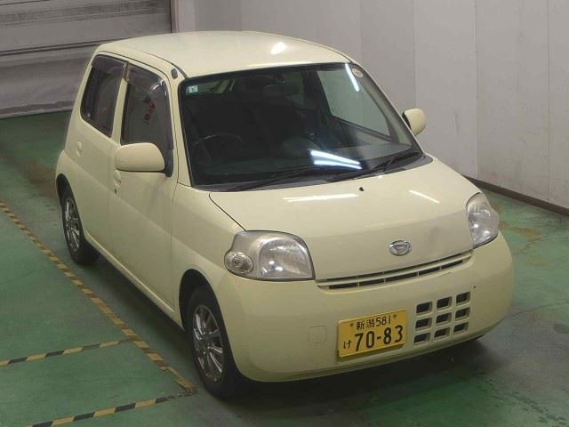 DAIHATSU ESSE 2009