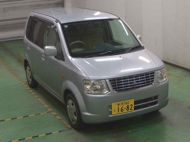 MITSUBISHI EK WAGON 2011