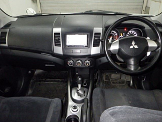 MITSUBISHI OUTLANDER 2012