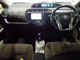 TOYOTA AQUA 2013