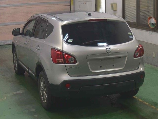 NISSAN DUALIS 2009