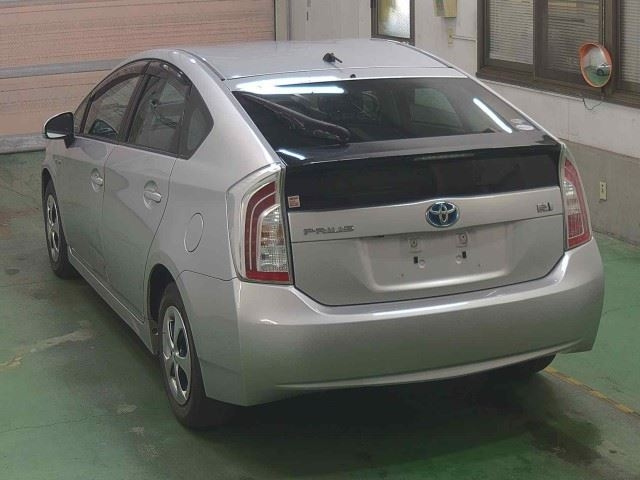 TOYOTA PRIUS 2012