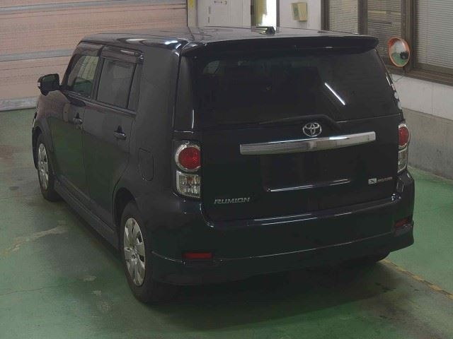 TOYOTA COROLLA RUMION 2011