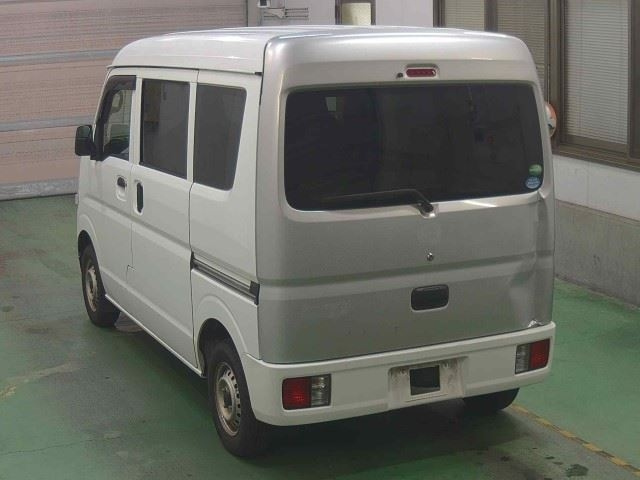 NISSAN CLIPPER VAN 2017