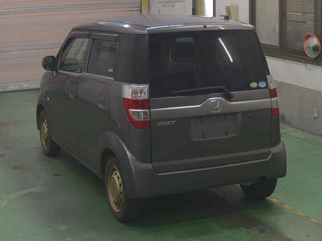 HONDA ZEST 2010