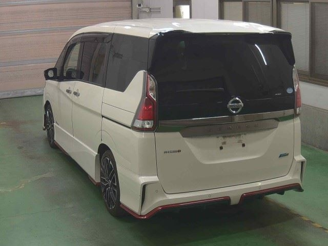 NISSAN SERENA 2018