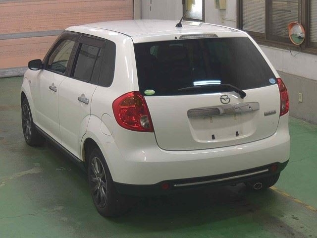MAZDA VERISA 2014