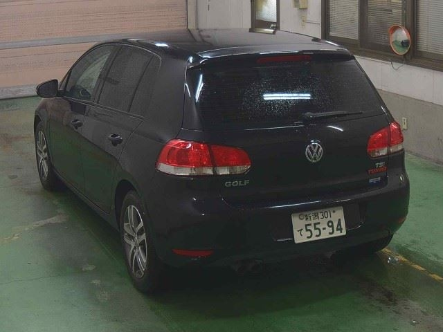 VOLKSWAGEN GOLF 2009