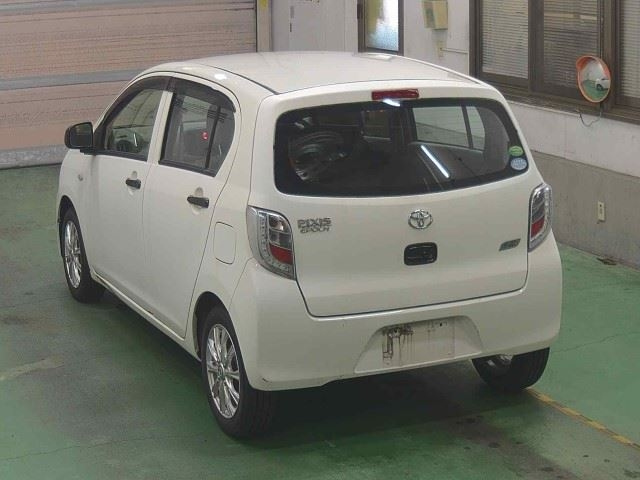 TOYOTA PIXIS EPOCH 2014