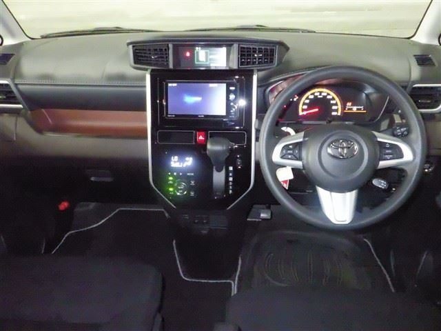 TOYOTA TANK 2020