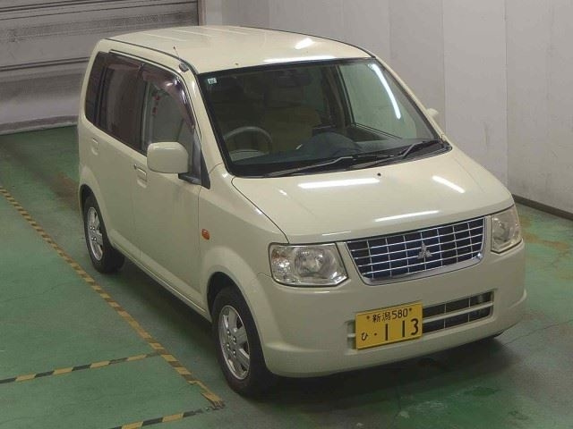 MITSUBISHI EK WAGON 2011