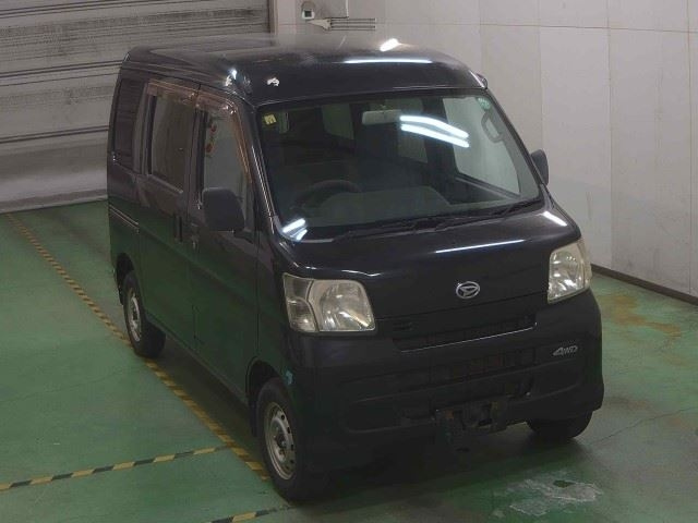 DAIHATSU HIJET VAN 2011