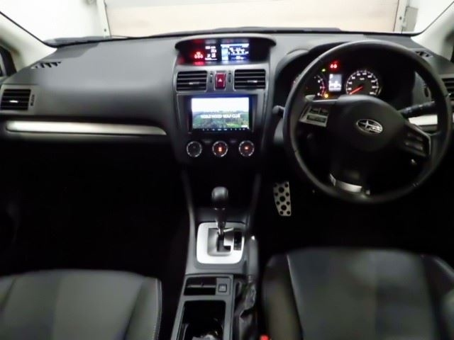 SUBARU XV 2012