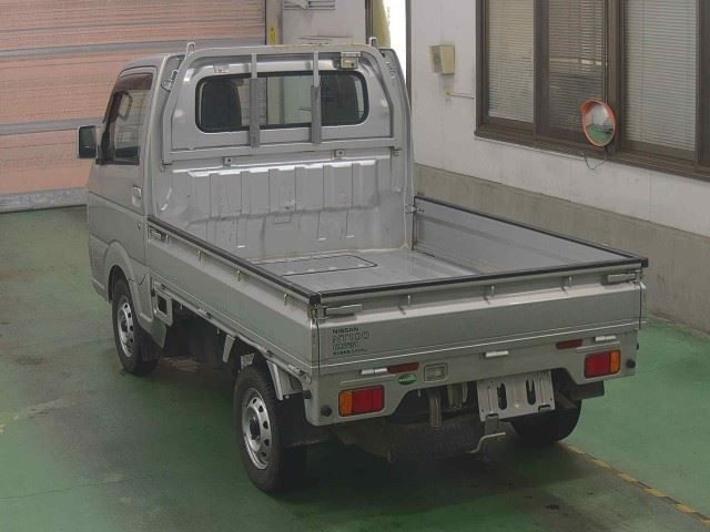 NISSAN CLIPPER TRUCK 2017