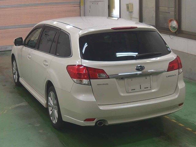 SUBARU LEGACY 2012
