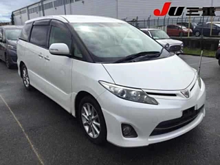 TOYOTA ESTIMA 2013