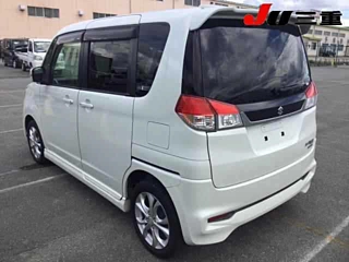 SUZUKI SOLIO 2015