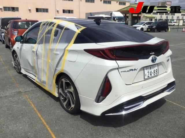 TOYOTA PRIUS PHV 2018