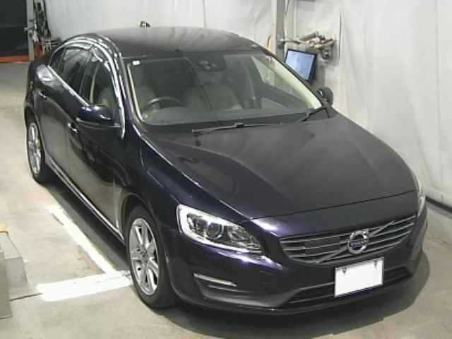 VOLVO S60 2018