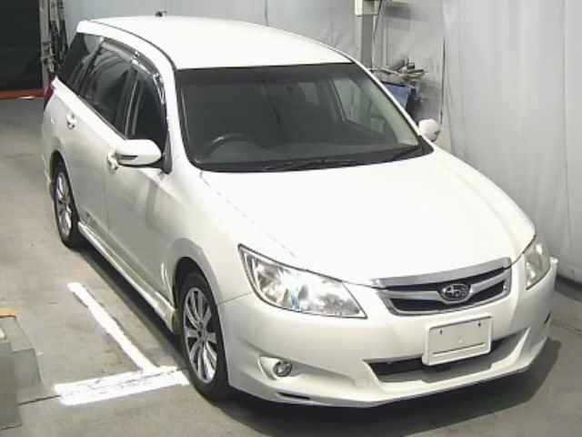 SUBARU EXIGA 2010