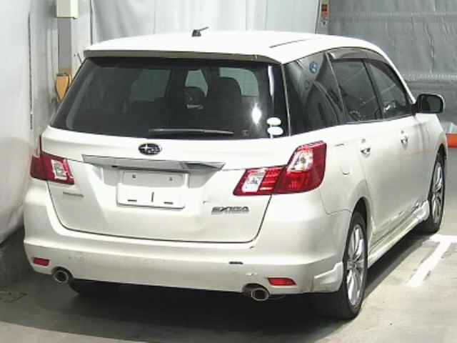 SUBARU EXIGA 2010