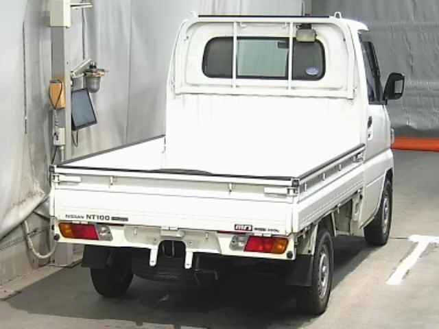NISSAN CLIPPER TRUCK 2013