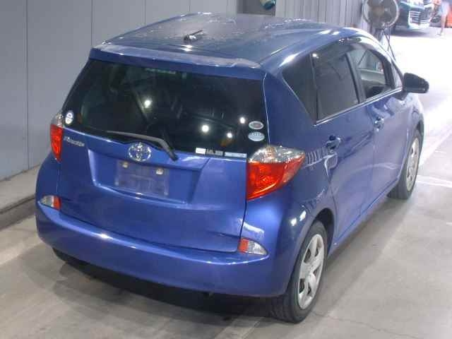 TOYOTA RACTIS 2011