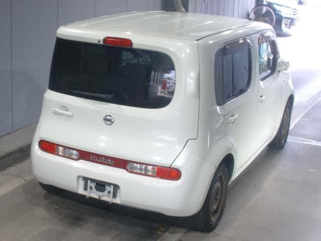 NISSAN CUBE 2010