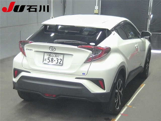 TOYOTA C-HR 2018