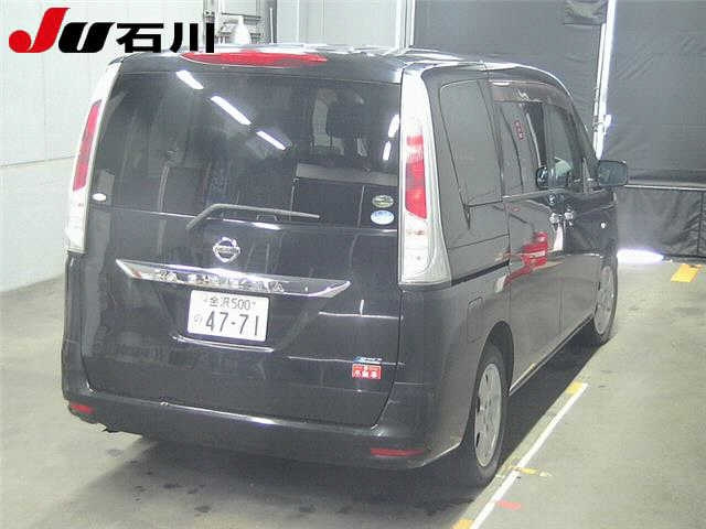 NISSAN SERENA 2011