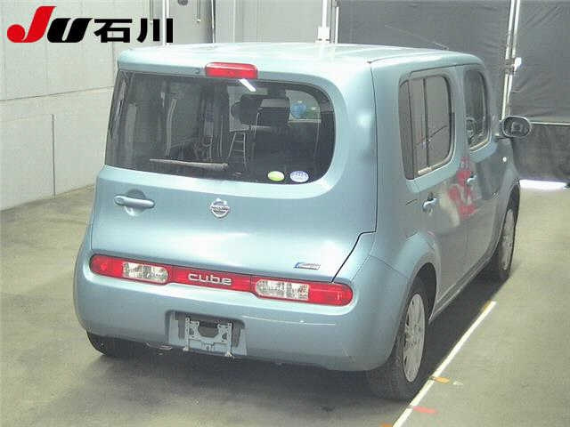 NISSAN CUBE 2011