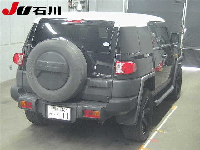 TOYOTA FJ CRUISER 2013